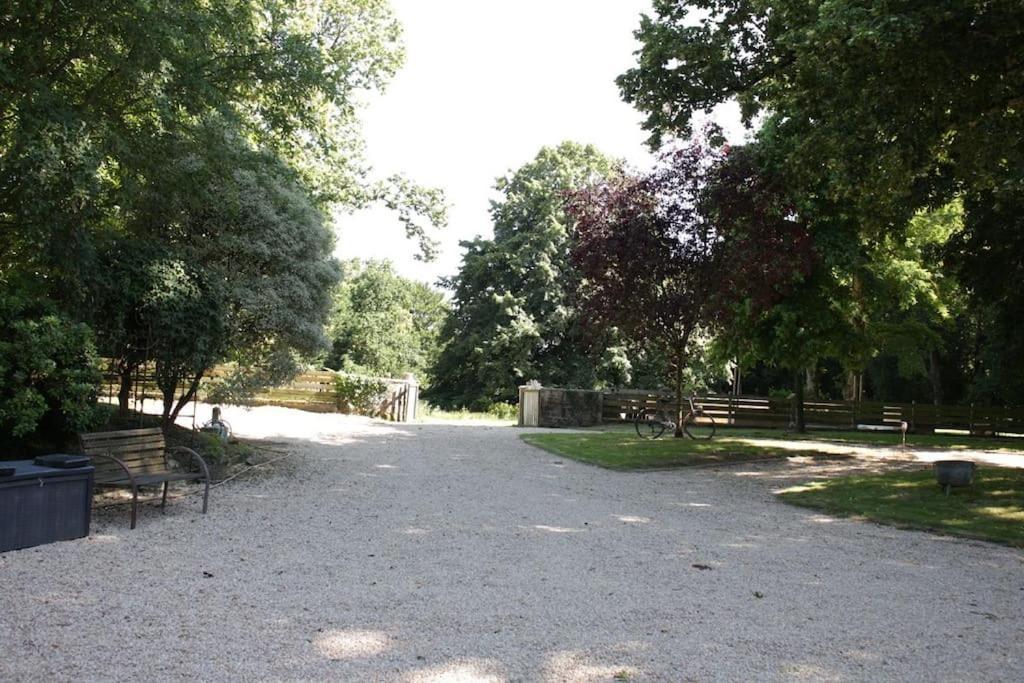 Ty Daou - Gites Du Vieux Tilleul Treglamus Exterior photo